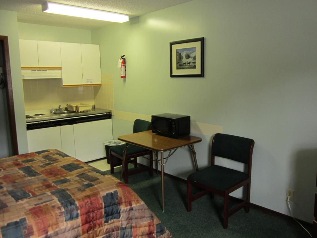 Aleeda Motel Prince Rupert Szoba fotó